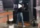 VIDEO – Dialog halucinant între două tinere, în miez de noapte, la o spălătorie auto – Clipul a devenit viral pe TikTok