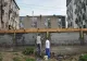Vestitul zid de segregare a romilor din Baia Mare va fi demolat. Instanța a dat verdictul