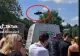 Un bărbat și-a înscenat moartea și a venit cu elicopterul la propria înmormântare. Motivul șocant pentru care a recurs la acest gest - VIDEO