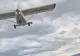 Momente de groază, în Mureș. Bucăți dintr-un avion de agrement au căzut peste locul de joacă al unei grădinițe