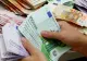 Clientul unei bănci din România a refuzat să returneze 5.000 euro primiți din greșeală. Ce a urmat