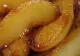 Chec cu pere caramelizate și nuci, un desert delicios - Rețeta cu secretul pe care nu îl știe multă lume