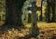 Doi foşti directori de la Compania Cimitire Bucureşti, în vizorul procurorilor. Oamenii legii îi acuză că şi-au dat ilegal salarii compensatorii