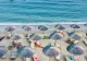 Cum sunt turiștii arși la buzunar: 225 de euro pentru două șezlonguri, pe plajă în Italia. "O secundă, să-mi adun falca de pe jos"