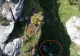 Un motociclist a scăpat ca prin miracol după ce a căzut în gol cu motocicleta 15 metri - Intervenție de salvare pe munte