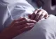 O femeie a sunat la numărul de urgenţă de pe patul de spital: "Am crezut cu adevărat că o să mor" 