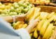 De ce sunt bananele mereu proaspete în magazine? Trucurile foloste de comercianți ca fructele să reziste timp îndelungat  