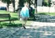 Imagini șocante - Un bătrân a fugit din spital și a mers pe strazile din Buzău în pampers, cu sonda în mână - Nimeni nu s-a sesizat să anunțe autoritățile