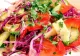 Salata veselă și colorată - cea mai rapidă rețetă pentru o masă simplă de vară