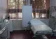 Spital din România, acuzat că a externat o bătrână prea devreme după operaţie, lăsând-o în curte, într-un scaun