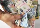 SCANDAL uriaș pe plata cash - Premierul: „E normal că-i doare, că nu mai au cum să cheltuie şpaga”