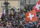 Protest de amploare pentru climă în Elveția. „Opriţi nebunia. Economisiţi energie, banii voştri, planeta noastră” 