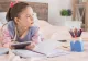 Care este vârsta la care îți poți lăsa copilul singur acasă? Ce răspund specialiștii în parenting