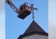 Arhiepiscopul Tomisului, ridicat cu macaraua pentru sfințirea crucilor unei biserici din Agigea - Imaginile au devenit virale - VIDEO