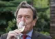 Gerhard Schröder, acuzat că a dat țeapă la un restaurant. Fostul cancelar german a refuzat să achite o comandă de 6000 euro