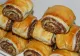 Rulada cu mere caramelizate și nucă - Desertul din topul preferințelor amatorilor de dulciuri