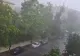 Vântul a făcut prăpăd și în București - 21 de copaci au căzut pe domeniul public, 6 mașini au fost distruse