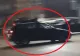 Teribilism extrem! Raliuri cu tineri pe acoperișurile mașinilor, în parcarea unui centru comercial din Botoșani