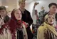 Alexia, fata cu brațele puse la loc de chirurgi, și-a colindat binefăcătorii, după un an - VIDEO