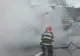 Un microbuz cu 18 pasageri a luat foc în mers, pe o șosea din județul Neamț  - FOTO