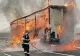 Un camion încărcat cu carton presat a ars ca o torță pe A1, în județul Sibiu. Imagini șocante