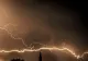 Trucul INCREDIBIL care-ți poate salva viața dacă te prinde o furtună cu fulgere