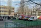 Tatăl elevului care a pulverizat spray lacrimogen într-un liceu din București a explicat motivul atacului: L-au pus jos, l-au luat la pumni, la picioare