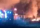 Un cunoscut restaurant din Câmpulung a fost cuprins de incendiu. Focul a afectat o terasă şi acoperişul clădirii