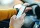 De la hârtii la ecrane: Vânzarea și înmatricularea mașinii se vor putea face de pe telefonul mobil. Legea, promulgata de președintele României