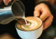 Pericolele ascunse din spatele cafelei cu lapte: semnalul de alarmă tras de un cunoscut neurolog 