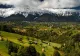 Unde se află comuna intitulată „Raiul din România”. 1 milion de turiști vin aici anual