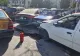 Carambol pe o stradă din Pitești. Cinci mașini au fost implicate. O femeie a ajuns la spital cu probleme la un picior
