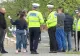 Spectacol penibil oferit de primarul penal Mircia Gutău. Baronul de Râmnicu Vâlcea a chemat o armată de polițiști să intimideze echipa Realitatea Plus - VIDEO