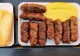Câte calorii are preparatul „vedetă” de 1 mai. Ce spun medicii despre consumul de mici