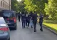 Traficantul de migranți care a înjunghiat 2 polițiști de frontieră, prins după 12 ore de căutări. Bărbatul a fost dus direct la audieri