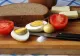 Este bine să mâncăm sau nu roșii cu brânză? Mihaela Bilic vorbește despre această combinație culinară