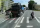 Scenă șocantă la Iași. O femeie a sărit în fața unui TIR, grăbindu-se să traverseze - VIDEO