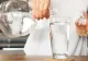 10 ingrediente pe care le poți pune în apă pentru a avea un gust mai bun. Trucuri pentru a rămâne hidratată