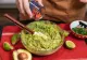 Cum sa prepari salata de avocado. Cea mai simplă rețetă de guacamole. Ideală și în zilele de post