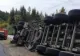 Accident rutier pe DN 2B în Brăila: Un TIR s-a răsturnat, iar altul s-a stricat pe șosea