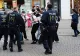 Bătaie între poliţie şi protestari, în Germania. Oamenii furioși încercau să împiedice accesul la congresul celui mai mare partid de extremă dreaptă