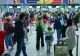 Curse anulate, întârzieri și călători furioși pe aeroportul Otopeni după ce s-a stricat banda de bagaje
