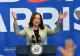 Mișcări de trupe pe scena politică din SUA: Donatori democraţi încep să se mobilizeze pentru o eventuală candidatură a Kamalei Harris