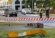  Momente de groază pentru un grup de turiști. Un elicopter s-a prăbușit pe acoperișul unui hotel din Australia. Pilotul a fost găsit carbonizat VIDEO