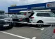 Accident grav, în parcarea unui magazin IKEA din Capitală: mamă prinsă între două mașini, după ce copiii s-au urcat la volan și au călcat accelerația