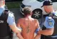 Incident lângă Ambasada Franţei din Bucureşti: un bărbat care avea foarfeci şi o şurubelniţă ameninţa trecătorii