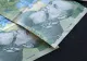 Ratele românilor la bănci au scăzut cu doar doi lei. Ce spune consilierul lui Isărescu despre această scădere infimă
