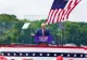 Donald Trump, băgat într-o cușcă de sticlă la primul discurs în public după atentatul din care a scăpat ca prin minune - FOTO