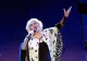 Șocant: una dintre cele mai populare cântărețe din Grecia s-a prăbușit pe scenă, în timpul unui concert. Artista a suferit un AVC