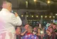 Adrian Minune, dat jos de pe scenă: „Nu te supăra, ai greșit scena, băiatul meu!”